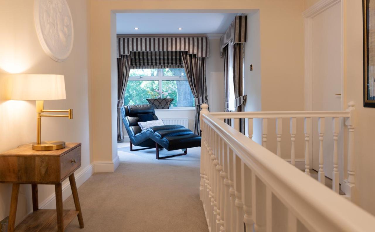Charnwood Guest House Bracknell Exterior foto